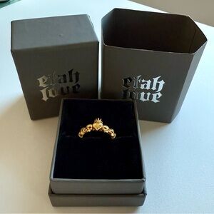 Etah Love Kiss of Death 18k Gold Ring Special Limited Edition